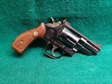 SMITH & WESSON - MODEL 19-3. BLUED. 2.5" BARREL. PINNED & RECESSED. NICE BORE! MFG. IN 1977. - .357 MAGNUM - 1 of 19