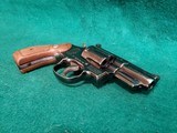 SMITH & WESSON - MODEL 19-3. BLUED. 2.5" BARREL. PINNED & RECESSED. NICE BORE! MFG. IN 1977. - .357 MAGNUM - 13 of 19