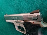 SMITH & WESSON - MODEL 6906. DA/SA. 4.5" BARREL. W-ONE 12 ROUND MAG. NIGHT SIGHTS. MINTY BORE! - 9MM LUGER - 9 of 16