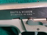 SMITH & WESSON - MODEL 6906. DA/SA. 4.5" BARREL. W-ONE 12 ROUND MAG. NIGHT SIGHTS. MINTY BORE! - 9MM LUGER - 16 of 16