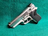 SMITH & WESSON - MODEL 6906. DA/SA. 4.5" BARREL. W-ONE 12 ROUND MAG. NIGHT SIGHTS. MINTY BORE! - 9MM LUGER - 5 of 16