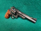 Smith & Wesson - MODEL 28-2 HIGHWAY PATROLMAN. PINNED AND RECESSED. N-FRAME. BLUED. 6 INCH BARREL. EXCELLENT CONDITION! MFG. CIRCA 1976 - .357 Magnum - 3 of 25