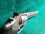 Taurus - TRACKER MODEL 991. STAINLESS. 6.5 INCH BARREL. DOUBLE ACTION. 9 SHOT. LARGE FRAME. MINTY BORE! VERY NICE! - .22 Magnum - 12 of 17