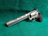 Taurus - TRACKER MODEL 991. STAINLESS. 6.5 INCH BARREL. DOUBLE ACTION. 9 SHOT. LARGE FRAME. MINTY BORE! VERY NICE! - .22 Magnum - 5 of 17