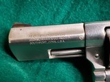 RUGER - SP101. DOUBLE ACTION. STAINLESS. 3" BARREL. 5-SHOT. GREAT REVOLVER W-NICE BORE! MFG. IN 1989 - .38 SPECIAL - 15 of 17