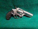 RUGER - SP101. DOUBLE ACTION. STAINLESS. 3" BARREL. 5-SHOT. GREAT REVOLVER W-NICE BORE! MFG. IN 1989 - .38 SPECIAL - 1 of 17