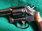 Smith & Wesson - MODEL 10-5. BLUED. DOUBLE ACTION. 4 INCH PINNED BARREL. NICE BORE! MFG. 1975-1976 - .38 Special - 11 of 24