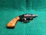 Smith & Wesson - MODEL 36 CHIEFS SPECIAL - BLUED 1.75 INCH BARREL DOUBLE ACTION 5-SHOT. W-BOX AND PAPERS. W-MINTY BORE! MFG. IN 1982- .38 SPECIAL - 18 of 24