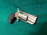 North American Arms - PUG MINI REVOLVER. 5-SHOT. 1" BBL. W-WHITE DOT SIGHT. IN ORIGINAL HARD CASE W-CUSTOM LEATHER POCKET HOLSTER. - .22 MAGNUM - 4 of 21