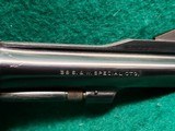 Smith & Wesson - MODEL 15-4. BLUED. DOUBLE ACTION. 4 INCH BARREL. PACHMAYR GRIPS. BEAUTIFUL GUN W-NICE BORE! MFG. IN 1981 - .38 SPECIAL - 11 of 25