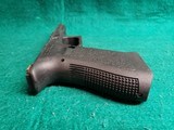 OEM GLOCK BLACK STRIPPED FRAME FOR MODELS 17 - 22 - 31 - 34 - 35 - GEN 3 PISTOLS 9MM / .40 S&W - .40 S&W - 9 of 19