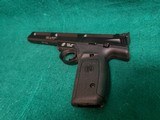 Smith & Wesson - 22A-1. FULL RAIL. 7" BARREL. W-ORIGINAL CASE AND MANUAL. NO MAGAZINE. NICE BORE! MFG. IN 2008 - .22 LR - 18 of 20