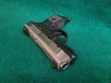 Ruger - SR9C. SUB-COMPACT CCW PISTOL. 3.5" BARREL. W-ONE 10 ROUND MAG. IN FACTORY CASE. NEAR MINT! - 9mm Luger - 17 of 21