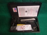 Ruger - SR9C. SUB-COMPACT CCW PISTOL. 3.5" BARREL. W-ONE 10 ROUND MAG. IN FACTORY CASE. NEAR MINT! - 9mm Luger - 1 of 21