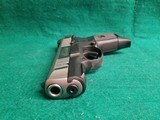 Ruger - SR9C. SUB-COMPACT CCW PISTOL. 3.5" BARREL. W-ONE 10 ROUND MAG. IN FACTORY CASE. NEAR MINT! - 9mm Luger - 20 of 21