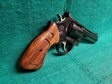 TAURUS - 669 COMP. DOUBLE ACTION REVOLVER. BLUED. 4" PORTED BARREL. W-ORIGINAL BOX AND OWNERS MANUAL. EXCELLENT CONDITION! - .357 MAGNUM - 3 of 18