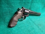 SMITH & WESSON - MODEL 29-4. CLASSIC. BLUED. 8-3/8" FULL UNDERLUG BBL. UNFLUTED CYLINDER. EXCELLENT CONDITION! - .44 MAGNUM - 2 of 18