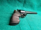 SMITH & WESSON - MODEL 29-4. CLASSIC. BLUED. 8-3/8" FULL UNDERLUG BBL. UNFLUTED CYLINDER. EXCELLENT CONDITION! - .44 MAGNUM - 13 of 18