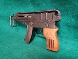 HUDSON MFG - VZ61 SCORPION SMG. MACHINE PISTOL. FULL AUTO. BLANK FIRING MODEL/PROP GUN. COMPLETE W-MAGAZINE. GREAT QUALITY! - 9MM HUDSON BLANK - 6 of 18