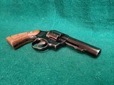 SMITH & WESSON - MODEL 10-6. BLUED. 4" PINNED HEAVY BARREL. NICE VINTAGE REVOLVER. MFG. CIRCA 1970'S - .38 SPECIAL - 12 of 17