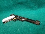 COLT - WOODSMAN. MATCH TARGET. 1ST SERIES. ENGRAVED BY JIM SORNBERGER W-GOLD INLAYS. CHECKERED IVORY GRIPS. STUNNING PISTOL! MFG. IN 1939 - .22 LR - 13 of 17