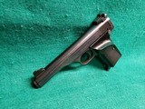 Browning Arms Co - MODEL 71 - BLUED. 4.5 INCH BARREL. ADJUSTABLE SIGHTS. W-ONE MAGAZINE. NICE BORE! MFG IN 1972. MADE IN BELGIUM - .380 ACP - 5 of 23