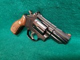SMITH & WESSON - MODEL 19-4. BLUED. 2.5" BARREL. PINNED AND RECESSED. BEAUTIFUL GUN! MFG. IN 1980 - .357 MAGNUM - 3 of 19