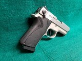 SMITH & WESSON - 4513TSW TACTICAL. DA/SA. 3.5" BBL. IN ORIGINAL CASE. W-MAGAZINE. GOOD CONDITION. MFG. IN 2003 - .45 ACP - 3 of 18