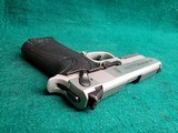 SMITH & WESSON - 4513TSW TACTICAL. DA/SA. 3.5" BBL. IN ORIGINAL CASE. W-MAGAZINE. GOOD CONDITION. MFG. IN 2003 - .45 ACP - 11 of 18