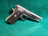 COLT - 1911 GOVERNMENT. SERIES 80. W-MAG. *RARE FACTORY ULTIMATE BRIGHT STAINLESS FINISH* MFG. IN 1996. IN CASE. VERY NICE! - .45 ACP - 1 of 19