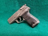 RUGER - P94DC. 4" BARREL. W-ONE 10 ROUND MAGAZINE. NICE BORE! MFG. IN 1997 - .40 S&W - 6 of 17