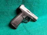 SMITH & WESSON - SD40 VE. 4" BARREL. W-ONE 10 ROUND MAG. EXCELLENT CONDITION! MINTY BORE! - .40 S&W - 2 of 16