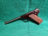 COLT - WOODSMAN. 1ST SERIES. 6.5" BARREL. NEAR MINT IN ORIGINAL BOX W-PAPERS. MFG. IN 1936 - .22 LR - 4 of 23