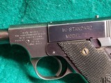 HI-STANDARD - MODEL B. BLUED. 6.5" BBL. W-ONE MAGAZINE. MINTY BORE! MFG. IN 1939 - .22 LR - 15 of 16