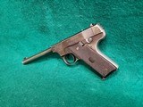 HI-STANDARD - MODEL B. BLUED. 6.5" BBL. W-ONE MAGAZINE. MINTY BORE! MFG. IN 1939 - .22 LR - 6 of 16