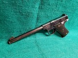 HI-STANDARD - MODEL B. BLUED. 6.5" BBL. W-ONE MAGAZINE. MFG. IN 1937. NICE VINTAGE PISTOL - .22 LR - 5 of 17