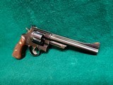 SMITH & WESSON - MODEL 1950 TARGET (PRE-MODEL 24). 6.5" BBL. MFG. CIRCA 1955/56. NEAR MINT WITH BRIGHT BLUED ORIGINAL FINISH! - .44 SPL - 3 of 22