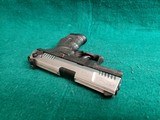 Walther - MODEL P22. GRAY STRIPED FRAME. W-ONE MAGAZINE. 3.25 INCH BARREL. NICE BORE! - .22 LR - 17 of 21
