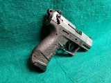 Walther - MODEL P22. GRAY STRIPED FRAME. W-ONE MAGAZINE. 3.25 INCH BARREL. NICE BORE! - .22 LR - 3 of 21