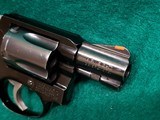 SMITH & WESSON - MODEL 37. AIRWEIGHT REVOLVER. BLUED. 1.78" BBL. VERY NICE! MFG. IN 1981 - .38 SPECIAL - 14 of 17