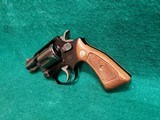 SMITH & WESSON - MODEL 37. AIRWEIGHT REVOLVER. BLUED. 1.78" BBL. VERY NICE! MFG. IN 1981 - .38 SPECIAL - 5 of 17