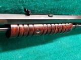 WINCHESTER - MODEL 1890. DELUXE. 24" OCTAGON BBL. ENGRAVED BY ANGELO BEE IN FACTORY #8 PATTERN. VERY GORGEOUS RIFLE! MFG. IN 1926 - .22 LR - 9 of 22