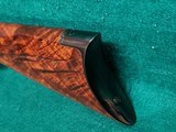 WINCHESTER - MODEL 1890. DELUXE. 24" OCTAGON BBL. ENGRAVED BY ANGELO BEE IN FACTORY #8 PATTERN. VERY GORGEOUS RIFLE! MFG. IN 1926 - .22 LR - 15 of 22