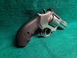 SMITH & WESSON - MODEL 686-6 PLUS*. 7-SHOT. STAINLESS. 3" BBL. W-CASE. VERY NICE! - .357 MAGNUM - 4 of 19