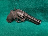 TAURUS - MODEL 82. DOUBLE ACTION. 4" BBL. BLACK. W-FACTORY BOX. MFG. IN 2019. NEAR NEW - .38 SPECIAL - 4 of 18