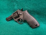 TAURUS - MODEL 82. DOUBLE ACTION. 4" BBL. BLACK. W-FACTORY BOX. MFG. IN 2019. NEAR NEW - .38 SPECIAL - 6 of 18