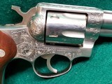 Ruger - POLICE SERVICE-SIX. STAINLESS. 2.5". BEAUTIFULLY ENGRAVED BY CLINT FINLEY. NICE BORE! MFG. IN 1977 - .357 Magnum - 11 of 22