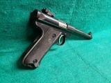 RUGER - STANDARD AUTO. MARK II. TARGET. BLUED. 7" BBL. W-ONE MAG & OWNERS MANUAL. MINTY BORE! MFG. IN 1987 - .22 LR - 3 of 22