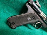 RUGER - STANDARD AUTO. MARK II. TARGET. BLUED. 7" BBL. W-ONE MAG & OWNERS MANUAL. MINTY BORE! MFG. IN 1987 - .22 LR - 8 of 22
