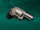 SMITH & WESSON - MODEL 60-14 LADYSMITH. STAINLESS. 5-SHOT J-FRAME REVOLVER. 2" BBL. NICE GUN! - .357 MAGNUM - 3 of 17